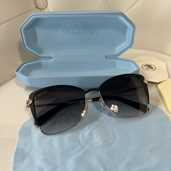 Swarovski Sunglasses - Picture 5 of 6